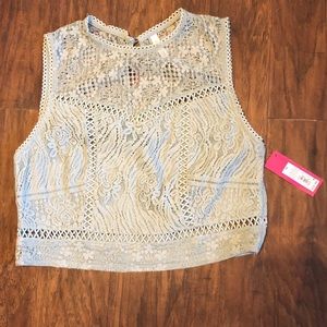Sage/mint green lacey crop top!